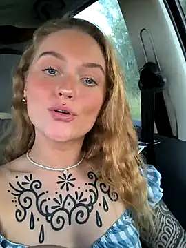 Goldloeckchen159 online show from 9, 3, 2025