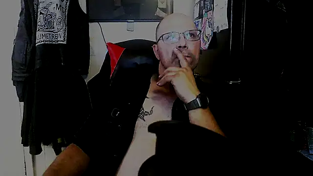 KrazyLegz online show from 3, 10, 2025