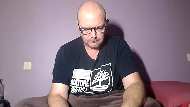 hairy orbite online show from 5, 12, 2025