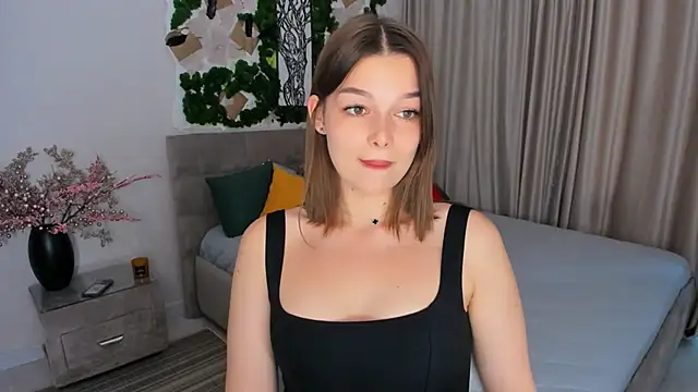 Snapshot of ContinentOfTranquility chatting on 5, 2, 2025 ContinentOfTranquility online show from 5, 2, 2025