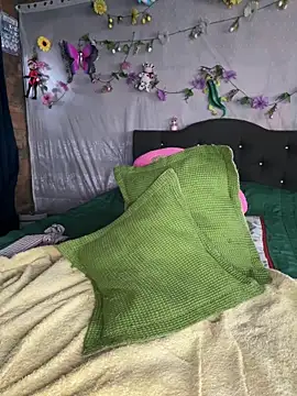 NinaGauther online show from 1, 4, 2026