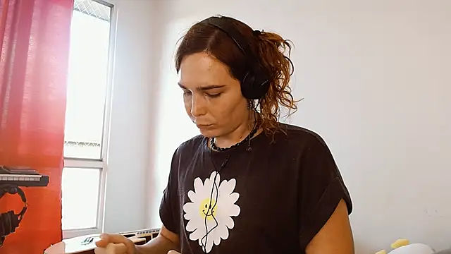 Catnessa online show from 20, 10, 2025