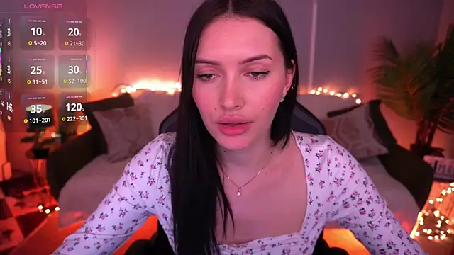 MilaSecrett online show from 17, 3, 2026