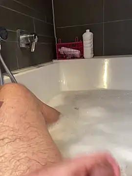 LivingLegend1978 online show from 20, 2, 2026