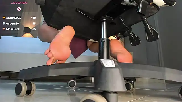 bella1207 online show from 19, 2, 2025