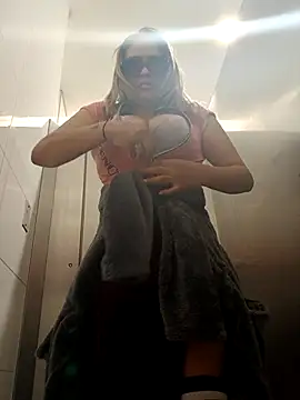 Afroditecash online show from 22, 10, 2025