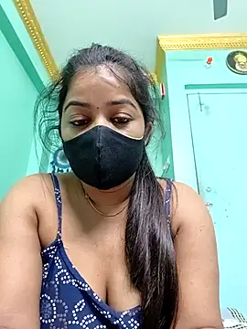 Snapshot of Monalisa_Singh chatting on 19, 2, 2026 Monalisa Singh online show from 19, 2, 2026