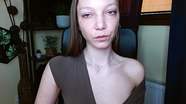 EmillyPlay online show from 25, 3, 2026