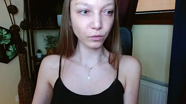 EmillyPlay online show from 28, 3, 2026