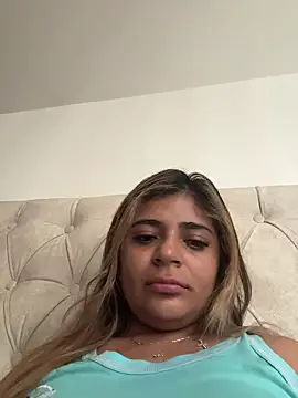 Snapshot of pamell_col chatting on 28, 10, 2025 pamell col online show from 28, 10, 2025