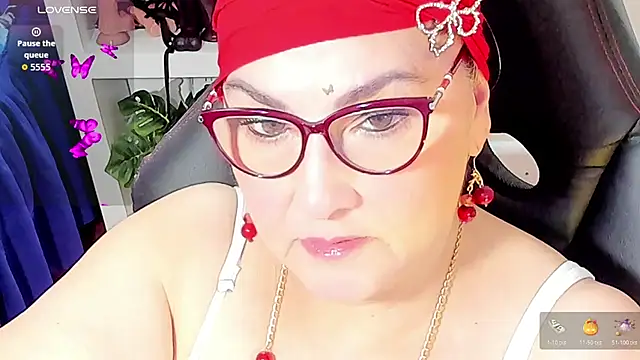 cataleya mom online show from 28, 10, 2025