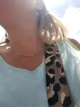 Snapshot of lady_charlyne chatting on 1, 2, 2025 lady charlyne online show from 1, 2, 2025