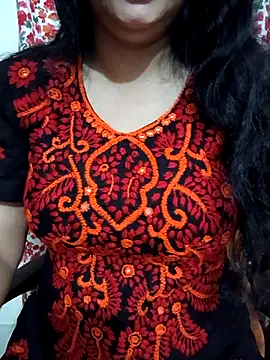 Snapshot of Priya_Boudi chatting on 30, 4, 2026 Priya Boudi online show from 30, 4, 2026
