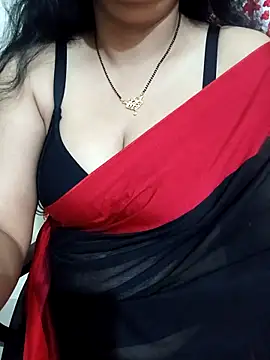 Snapshot of Priya_Boudi chatting on 3, 5, 2026 Priya Boudi online show from 3, 5, 2026
