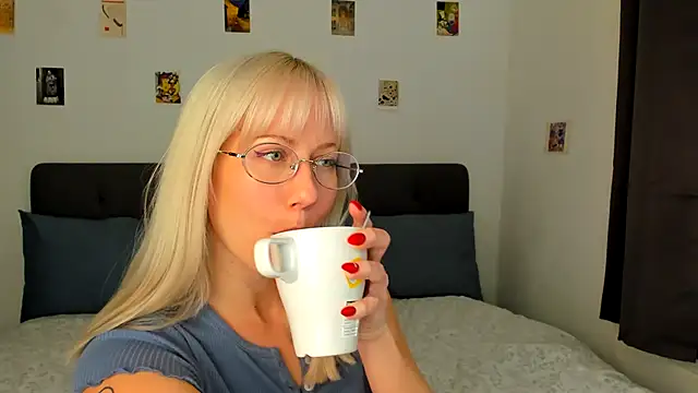 Snapshot of Ad_Astrid chatting on 15, 2, 2026 Ad Astrid online show from 15, 2, 2026