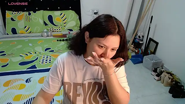 soniafuckboobs online show from 26, 5, 2026
