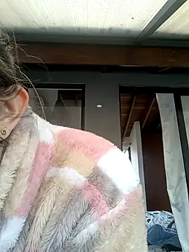 Snapshot of Chantal_hott chatting on 28, 10, 2025 Chantal hott online show from 28, 10, 2025