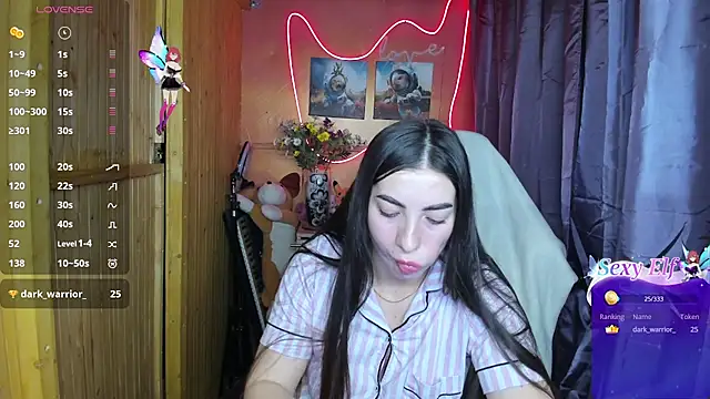 Snapshot of Fiery_Brunette_ chatting on 1, 1, 2025 Fiery Brunette  online show from 1, 1, 2025