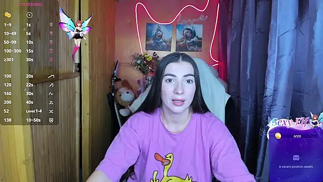 Snapshot of Fiery_Brunette_ chatting on 10, 1, 2025 Fiery Brunette  online show from 10, 1, 2025