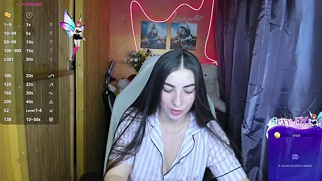 Snapshot of Fiery_Brunette_ chatting on 12, 1, 2025 Fiery Brunette  online show from 12, 1, 2025