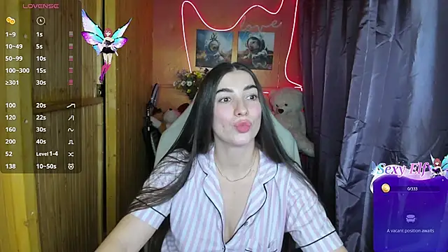 Snapshot of Fiery_Brunette_ chatting on 13, 1, 2025 Fiery Brunette  online show from 13, 1, 2025