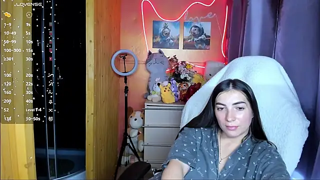 Snapshot of Fiery_Brunette_ chatting on 27, 9, 2025 Fiery Brunette  online show from 27, 9, 2025