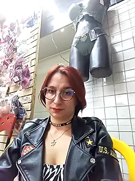 Snapshot of Paula382023 chatting on 8, 1, 2025 Paula382023 online show from 8, 1, 2025