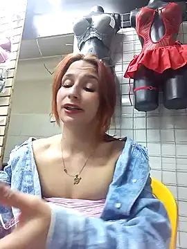 Snapshot of Paula382023 chatting on 3, 2, 2025 Paula382023 online show from 3, 2, 2025