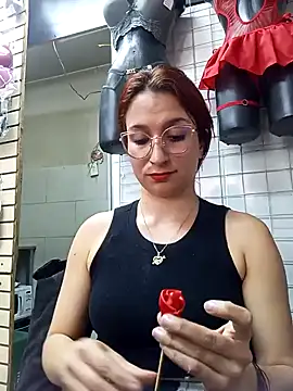 Snapshot of Paula382023 chatting on 4, 2, 2025 Paula382023 online show from 4, 2, 2025