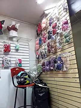 Snapshot of Paula382023 chatting on 5, 2, 2025 Paula382023 online show from 5, 2, 2025