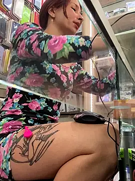 Snapshot of Paula382023 chatting on 15, 10, 2025 Paula382023 online show from 15, 10, 2025