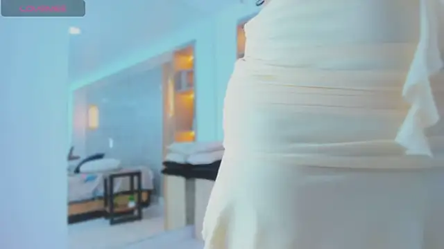 Snapshot of sabrina_shark_ chatting on 30, 10, 2025 sabrina shark online show from 30, 10, 2025