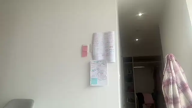 Snapshot of ChocolateCakeQueen chatting on 20, 6, 2026 ChocolateCakeQueen online show from 20, 6, 2026