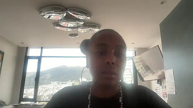 Snapshot of ChocolateCakeQueen chatting on 1, 7, 2026 ChocolateCakeQueen online show from 1, 7, 2026