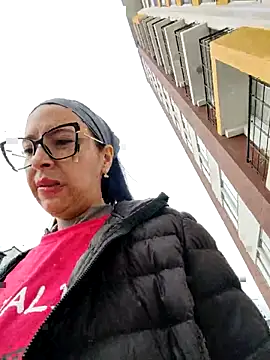  amanda seyfried19 online show from 24, 2, 2026