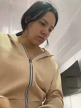 hannahb-e online show from 23, 10, 2025