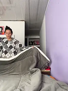 hannahb-e online show from 16, 4, 2026