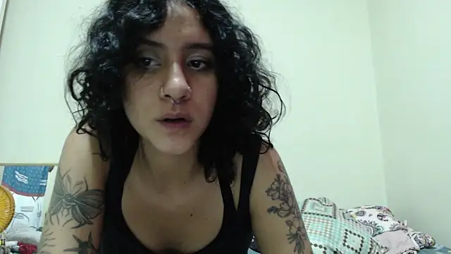 AlinaWoolf  online show from 19, 5, 2026