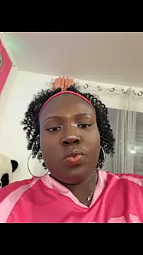 Miss-syanaa online show from 28, 6, 2026