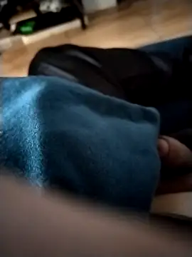 Snapshot of BarbudoSP35 chatting on 20, 10, 2025 BarbudoSP35 online show from 20, 10, 2025