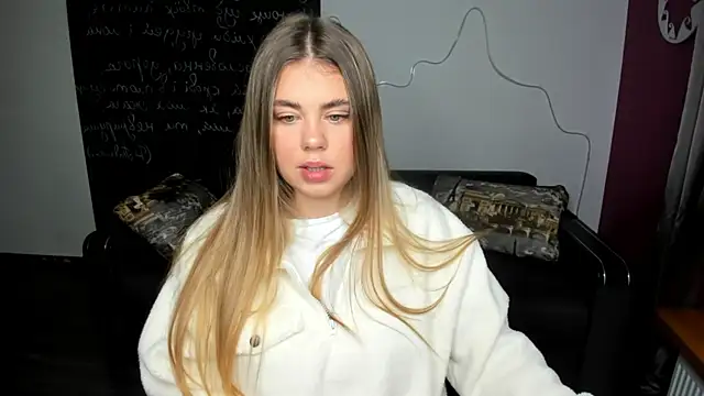 IsabellaBler online show from 20, 10, 2025