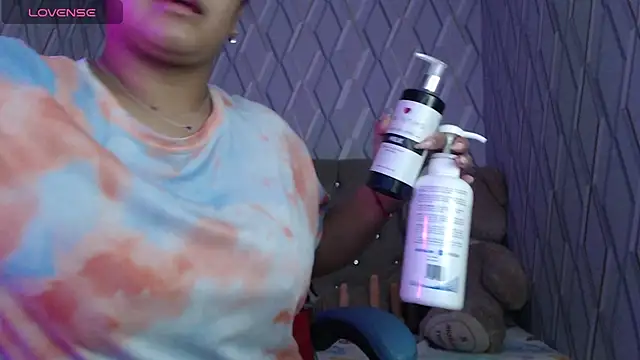 NicolleTaylor online show from 13, 3, 2025