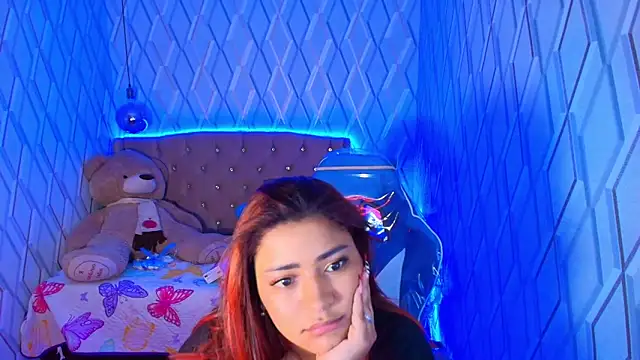 NicolleTaylor online show from 10, 11, 2025