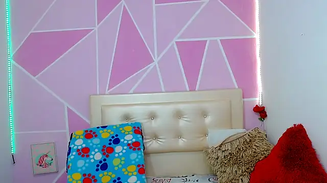 Snapshot of AngeDrty chatting on 21, 12, 2025 AngeDrty online show from 21, 12, 2025