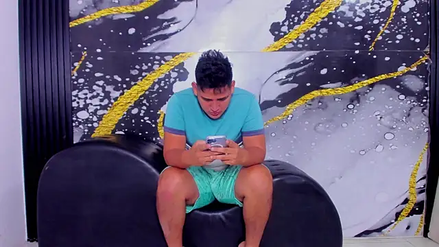 sweethot    online show from 19, 9, 2025