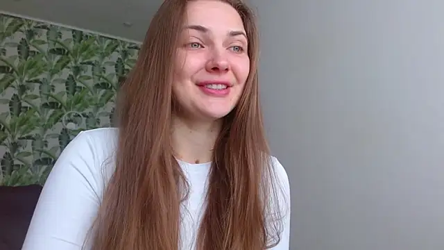 Olivia shine online show from 17, 4, 2026