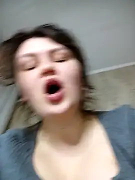 Snapshot of BlackCurly chatting on 9, 3, 2025 BlackCurly online show from 9, 3, 2025