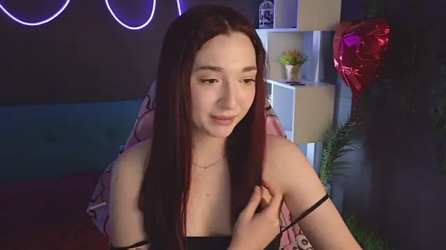 YasmineWest online show from 6, 3, 2025