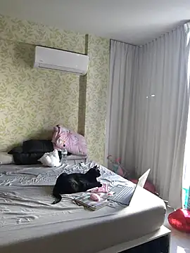 Snapshot of samilux5 chatting on 17, 2, 2025 samilux5 online show from 17, 2, 2025