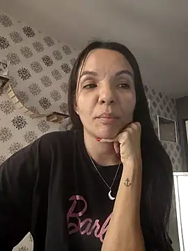 Snapshot of samilux5 chatting on 18, 9, 2025 samilux5 online show from 18, 9, 2025